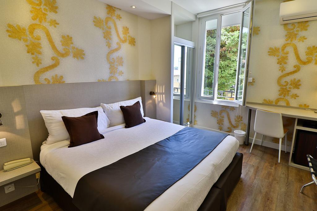 Hotel Provencal Bandol Luaran gambar